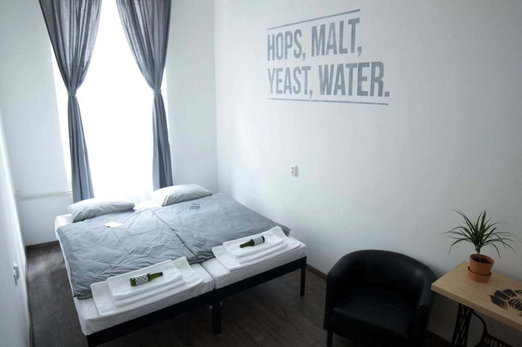 Апартаменты Bed'N'Beer Будапешт Экстерьер фото